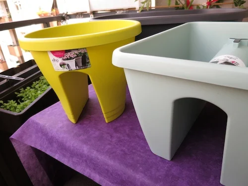 Blumenkasten und Blumentopf von Elho7