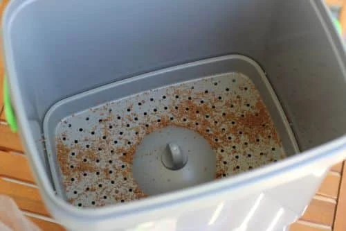 Bokashi-Eimer_anstreu_k