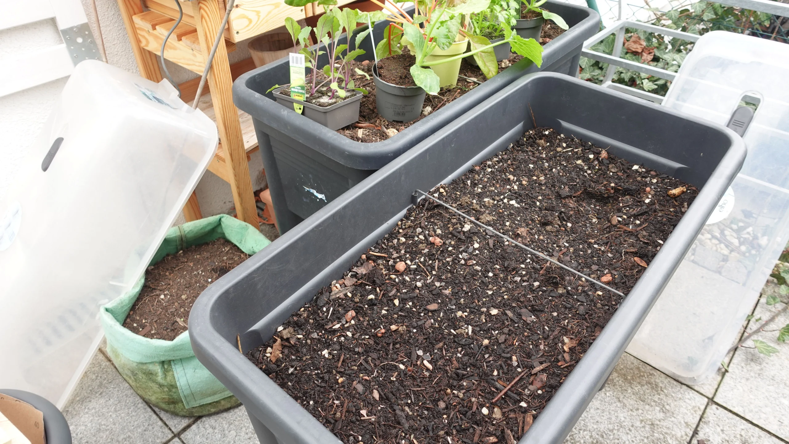 Erde aufbereiten_Erde ruhen lassen Gemüseerde aufbereiten und Erde ruhen lassen